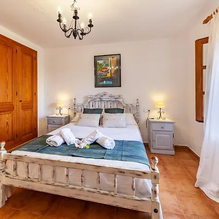 Can Pou Nou Holiday home