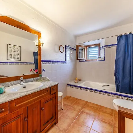 Can Pou Nou Holiday home