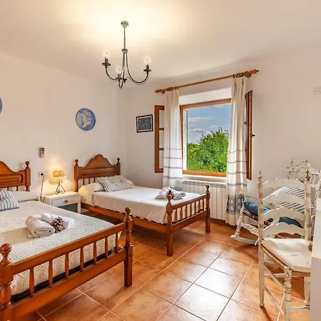 Holiday home Can Pou Nou *